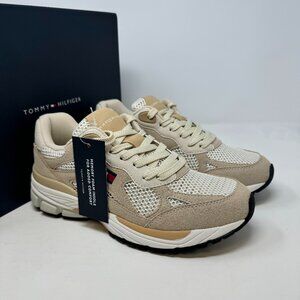 Tommy Hilfiger Men's Pharil Sneaker, tm Pharil, Light Natural, M7/W8.5